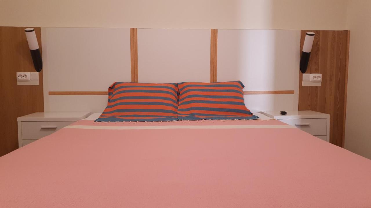 Bruma Hostel Ponta Delgada Dış mekan fotoğraf